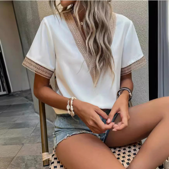 Dame Mode Bluse med V-udskæring og blondekant Skovae