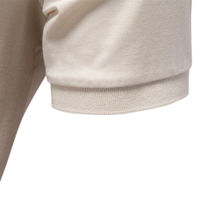 Herren nan finstrikket kortærmet poloshirt med åbent V-krave og elastisk kant Skovae