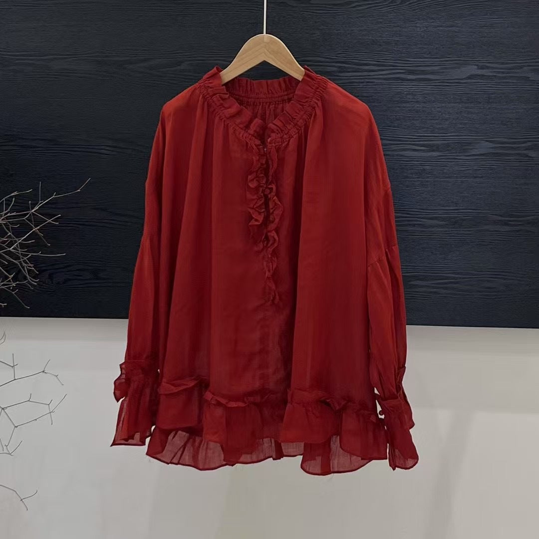 Femme Elegante Flæsebluse med Flæse-detalje Stilla