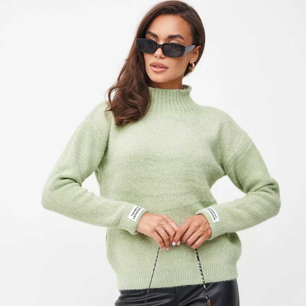 Kvinders højhalset sweater lavet af blød strik Stilla