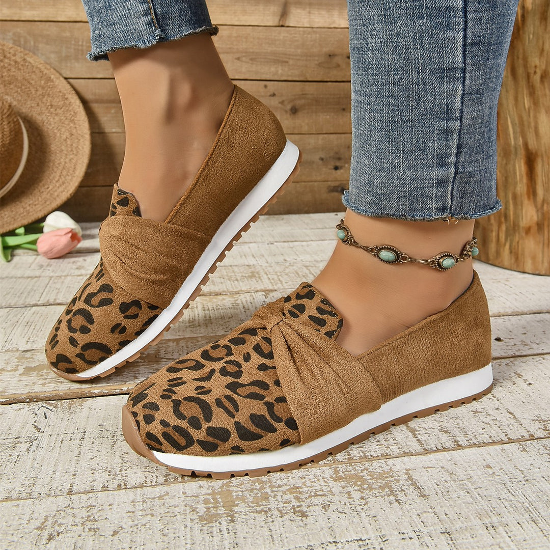 Dame Slip-On Sneakers med komfortabelt og moderne leoparddesign Stilla