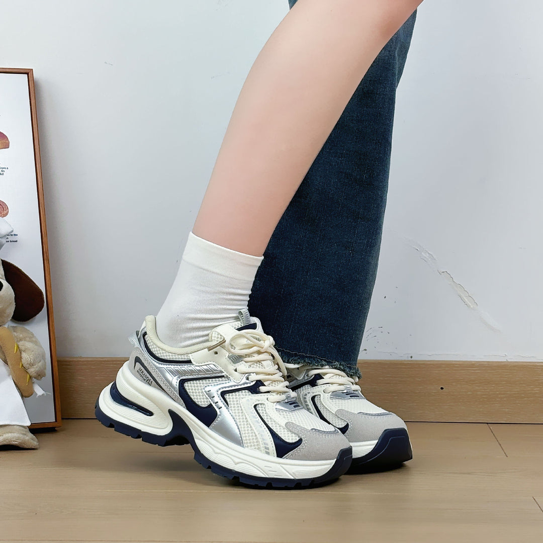 Dame Åndbare Sneakers med stødabsorberende mellemsål og sporty design Stilla