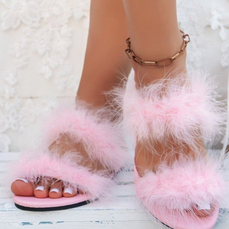 Dame fluffy pantofler med farverige kunstpels-detaljer og skridsikker sål Stilla