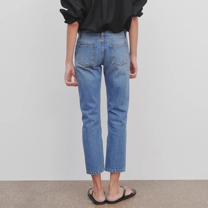 Dame High-Waist Jeans med let bøjning og klassisk snit Stilla