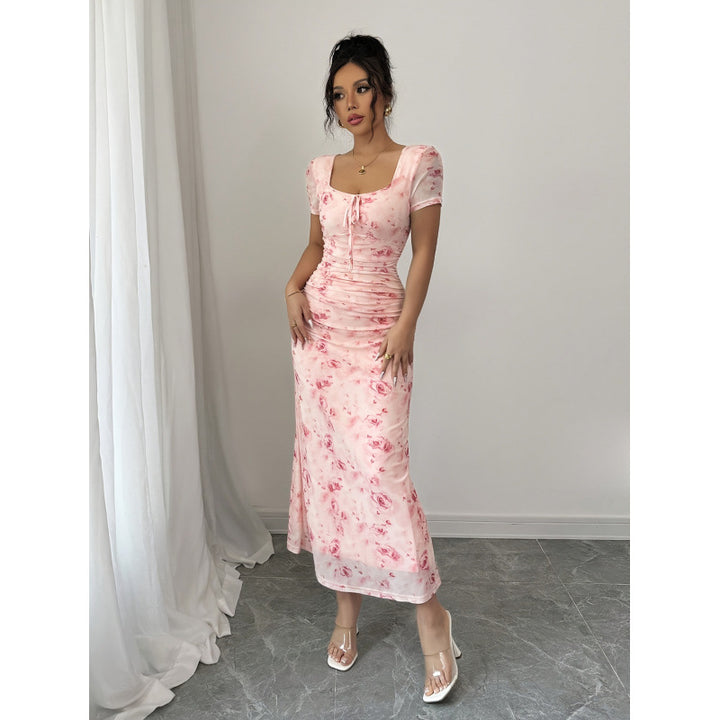 Dame maxikjole med ruffles detaljer og blomstret design Skovae