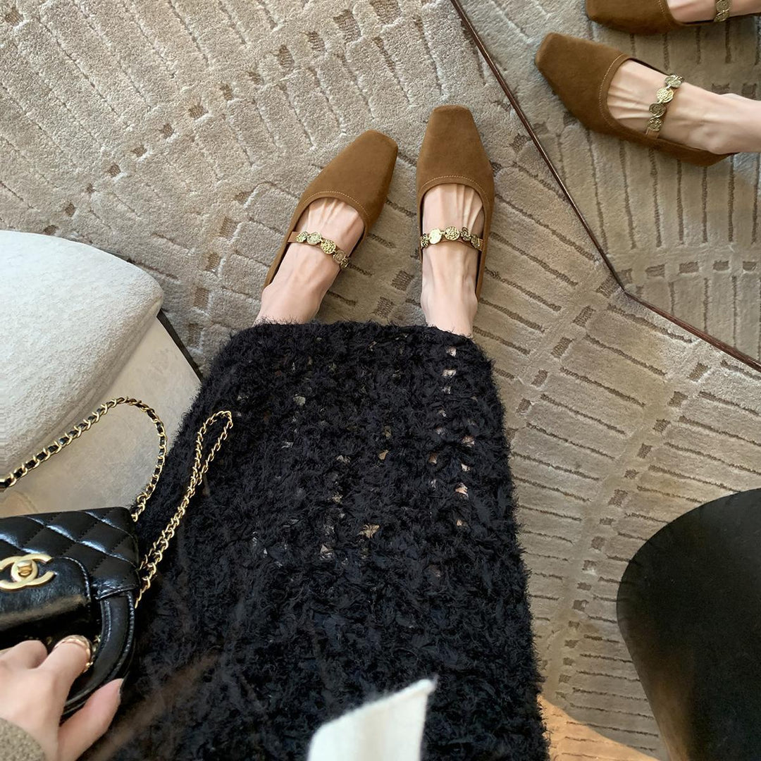 Dame elegante firkantede tå slippers med dekorativ kæde detalje Stilla