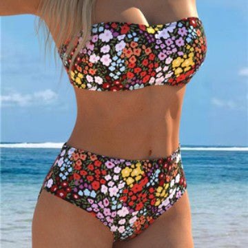 Dame bikini sæt med slidstærk bandeau top og højt skårne badebukser Skovae