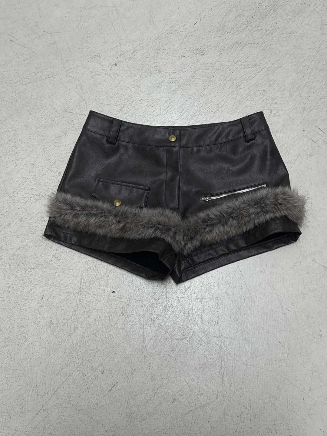 Dame læder-shorts med kunstpelsdetaljer Skovae