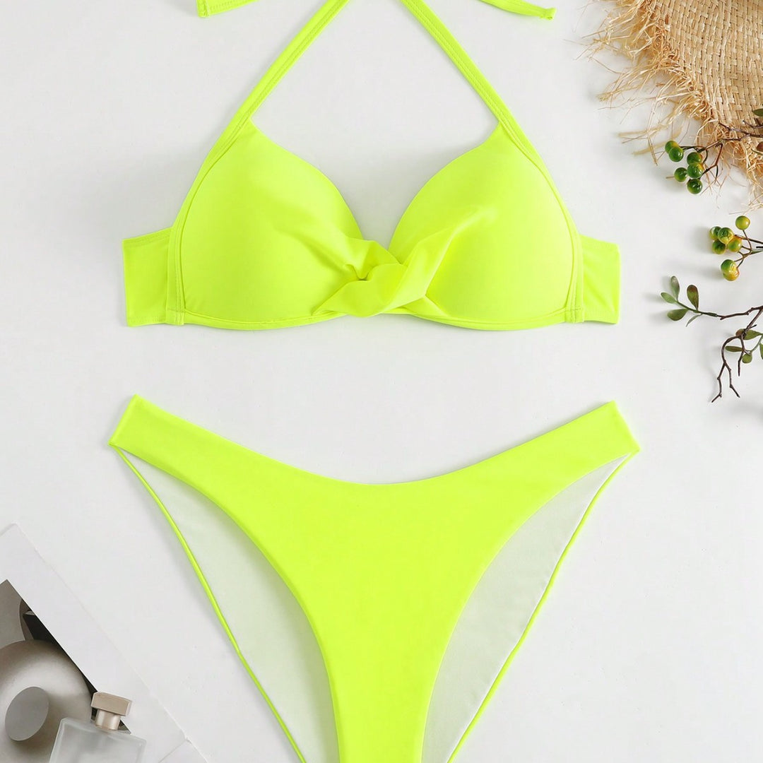Dame Triangel-Bikini-Sæt med fashionable knude-design og justerbare stropper Stilla