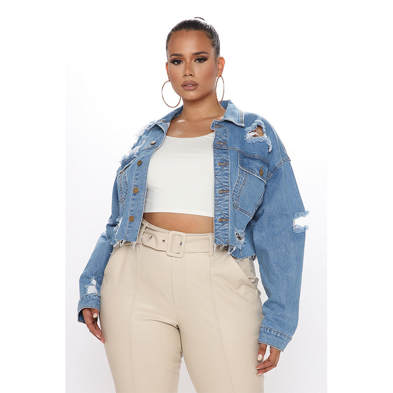 Dame cropped Denim-jakke med distressed effekter og påsyede lommer Stilla