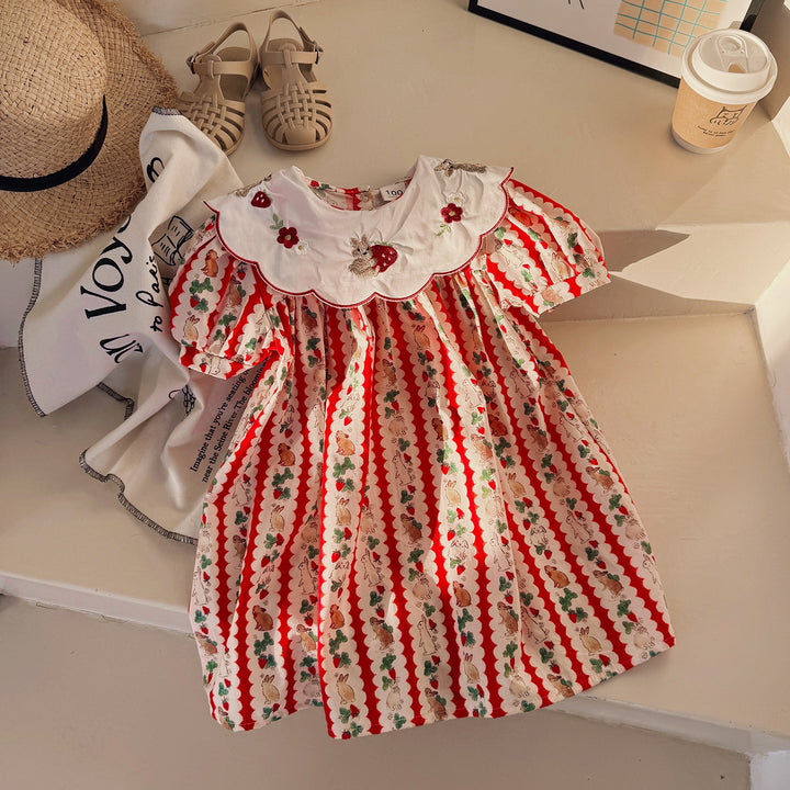 Pige Vintage Floral Smocked Kjole med iøjnefaldende detaljer Stilla