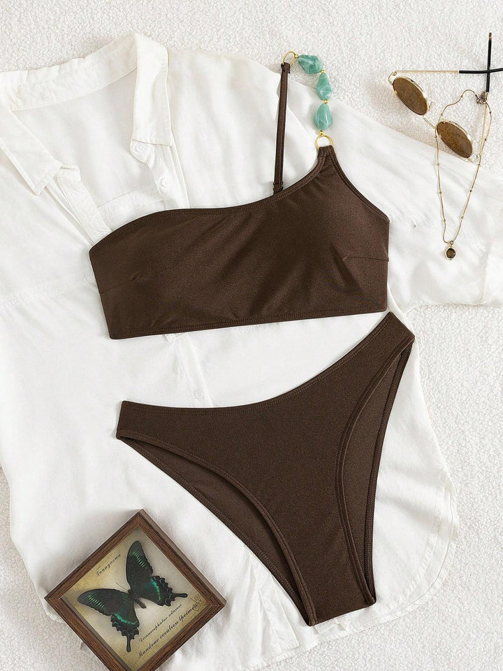 Dame One-Shoulder-Bikini-Sæt med moderne smykkedetalje Skovae