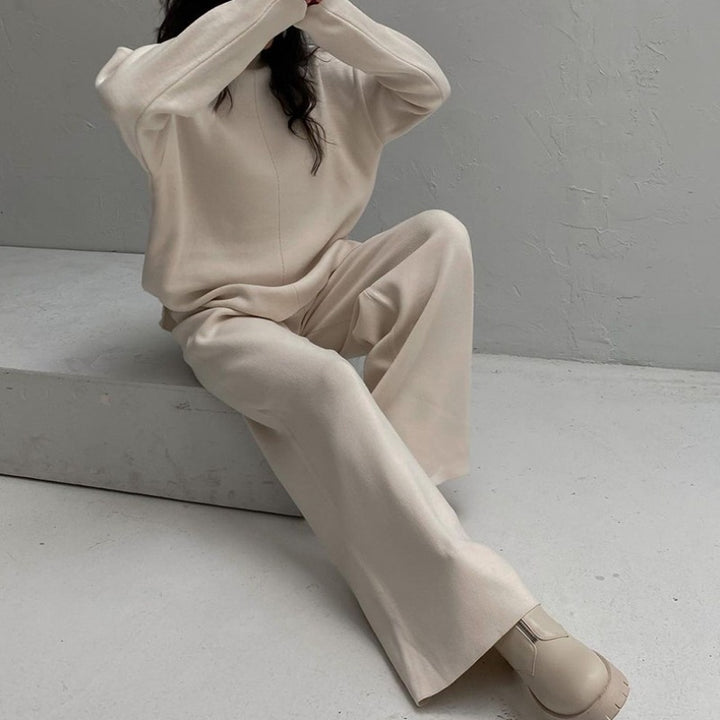 Femme Relaxed Fit Sweater og Vidde Bukser Sæt Stilla