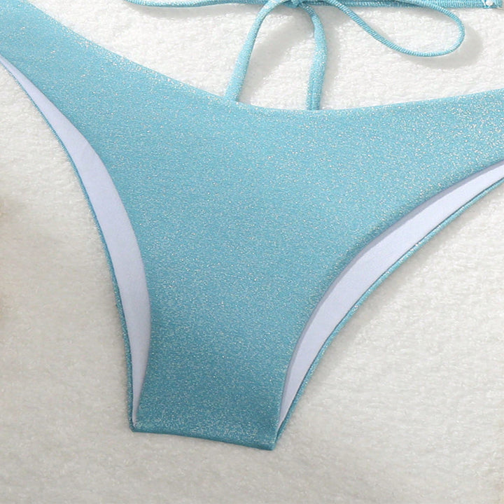 Dame bikini-sæt med glitrende detaljer og justerbar neckholder Stilla
