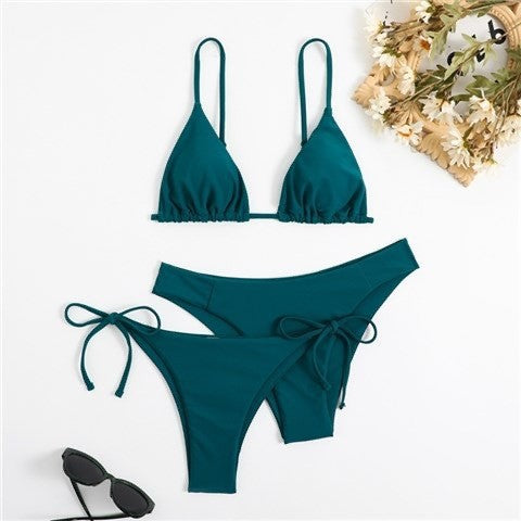 Femme justerbart trekants-bikini-sæt Stilla1750243391