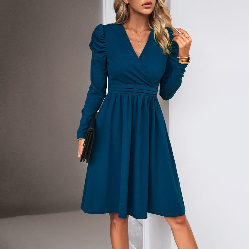 Dame wrapped dress med puffærmer og elastisk taljebælte Stilla