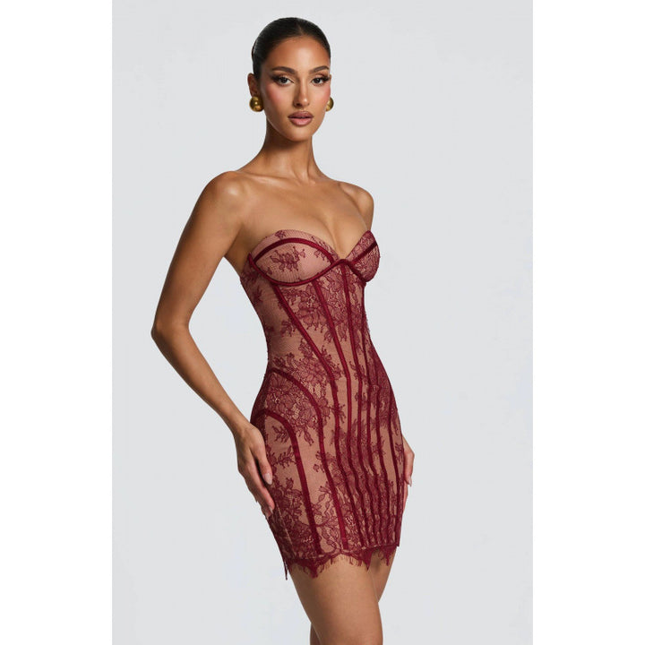Damen Sexy Spitzenkleid mit gerafftem Schnitt und herzförmigem Ausschnitt Skovae