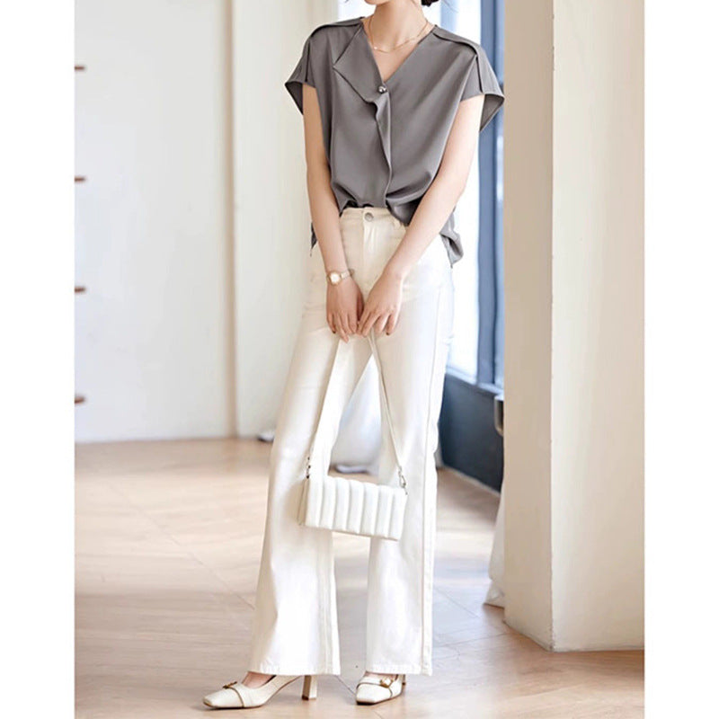 Damebluse med elegant viklook Stilla