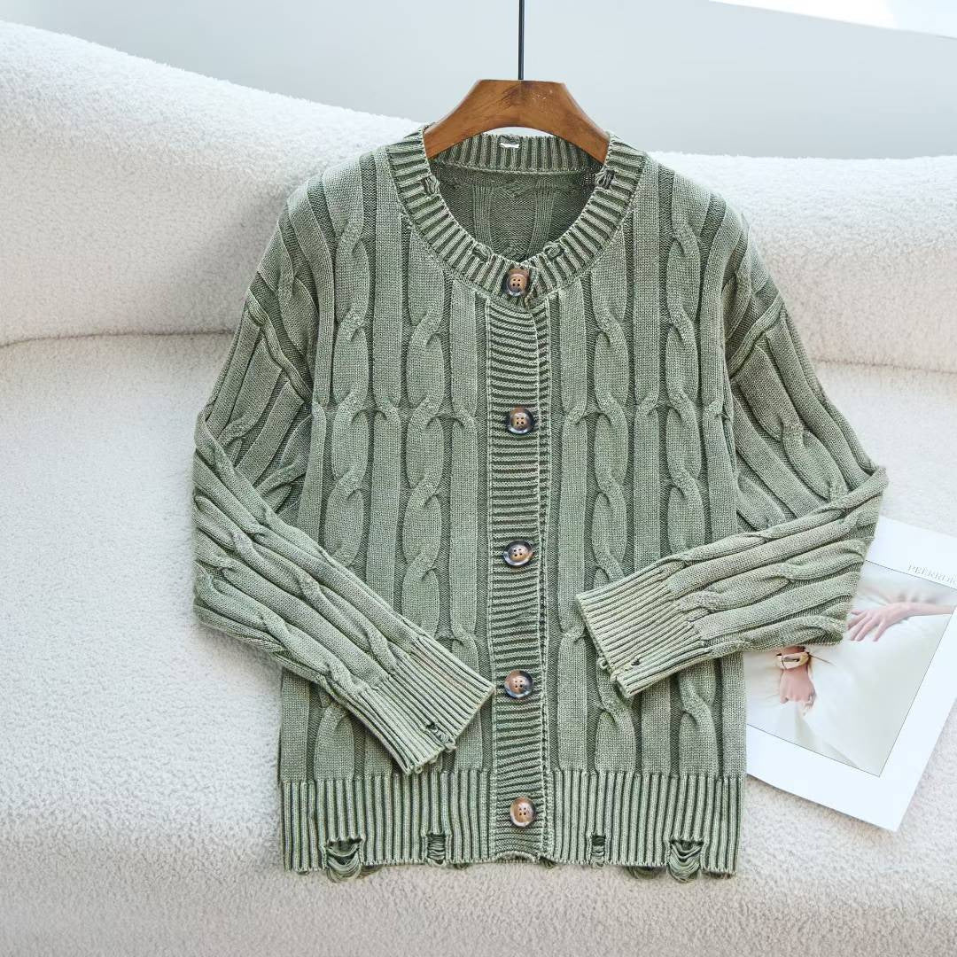 Kvindernes cardigan med elegant kabeldesign og detaljer med træknapper Stilla