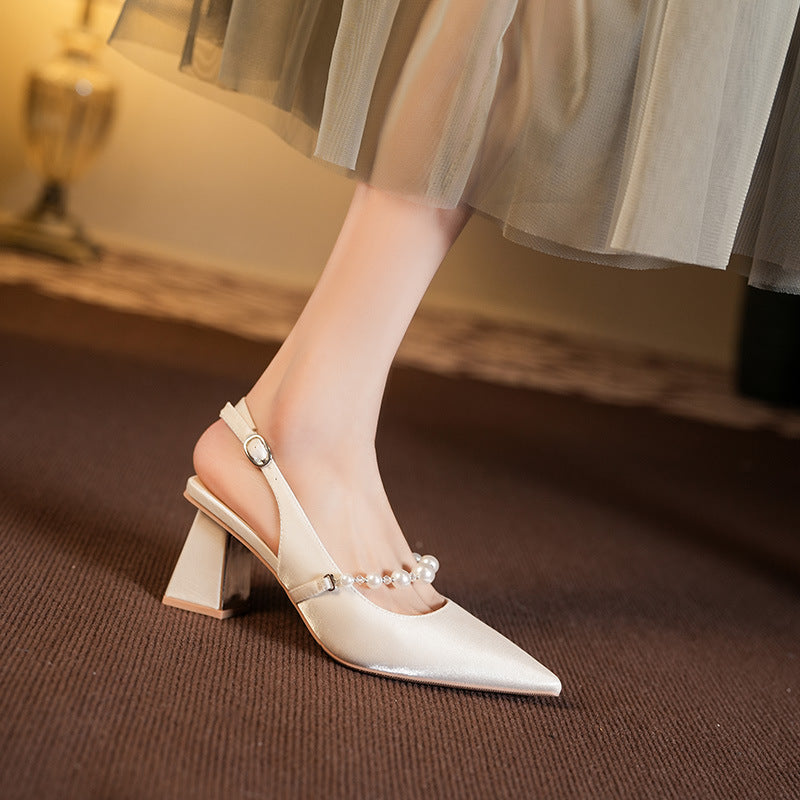 Femme Perle-dekoreret Slingback Blokhæle med Spejlaccent Stilla