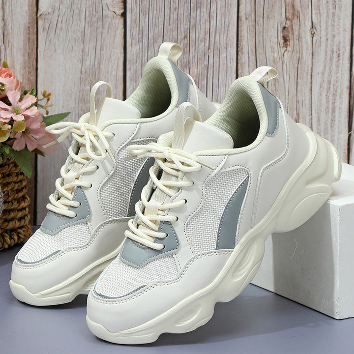 Dame mode Sneakers med åndbart mesh-overmateriale og dæmpende sålekonstruktion Stilla
