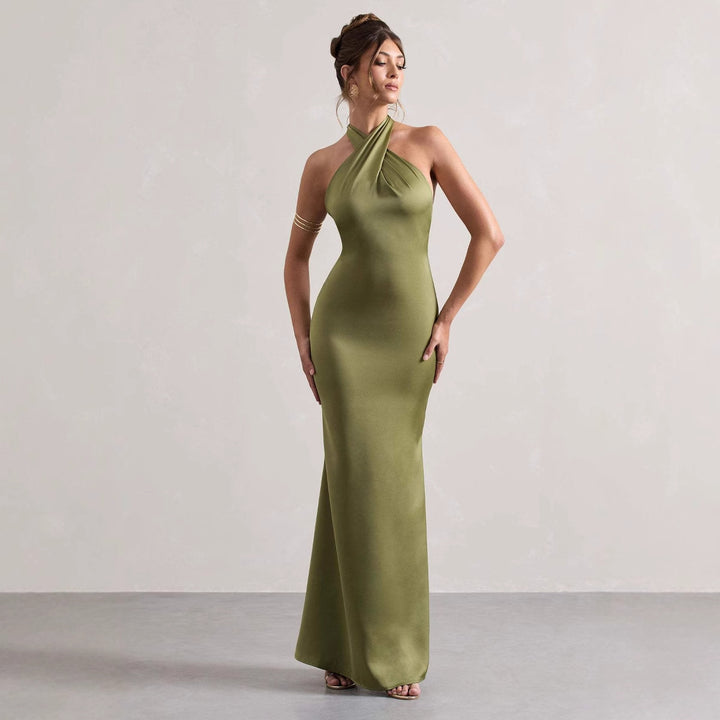 Dame Elegant aftenkjole med asymmetrisk halterneck og figursyet snit Stilla