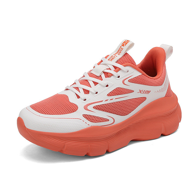 Dame nan modische Volumen-sneaker med åndbart mesh, forstærkende overlays og ekstra dæmpet kilebund Skovae