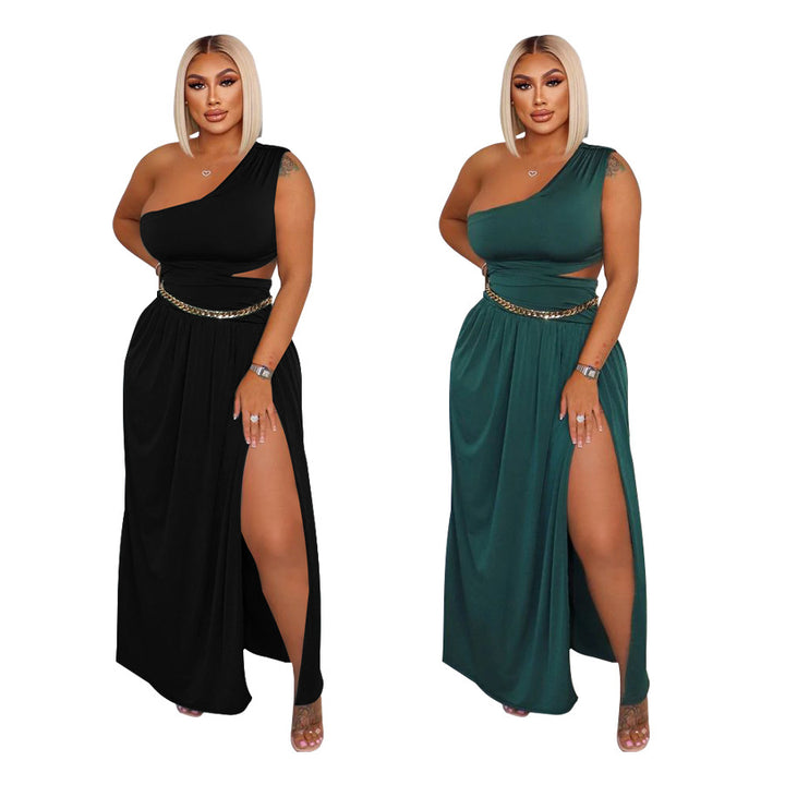 Dame Maxikjole med asymmetrisk One-Shoulder-design og elegant split Stilla