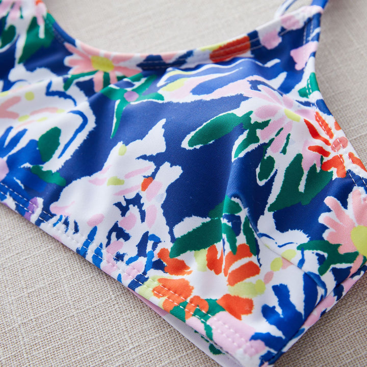 Dame bikini sæt med blomsterdesign og justerbare stropper Stilla