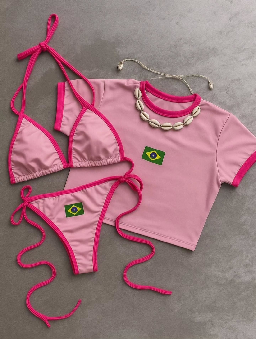 Dame bikini-sæt med sporty crop top og trendy Brasilien-flag design skovae