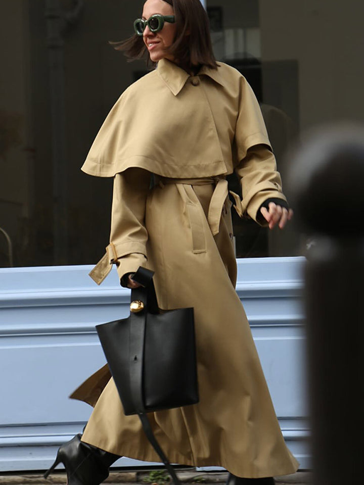 Dame trendy trenchcoat med bred oversize snit og aftagelig hætte Stilla