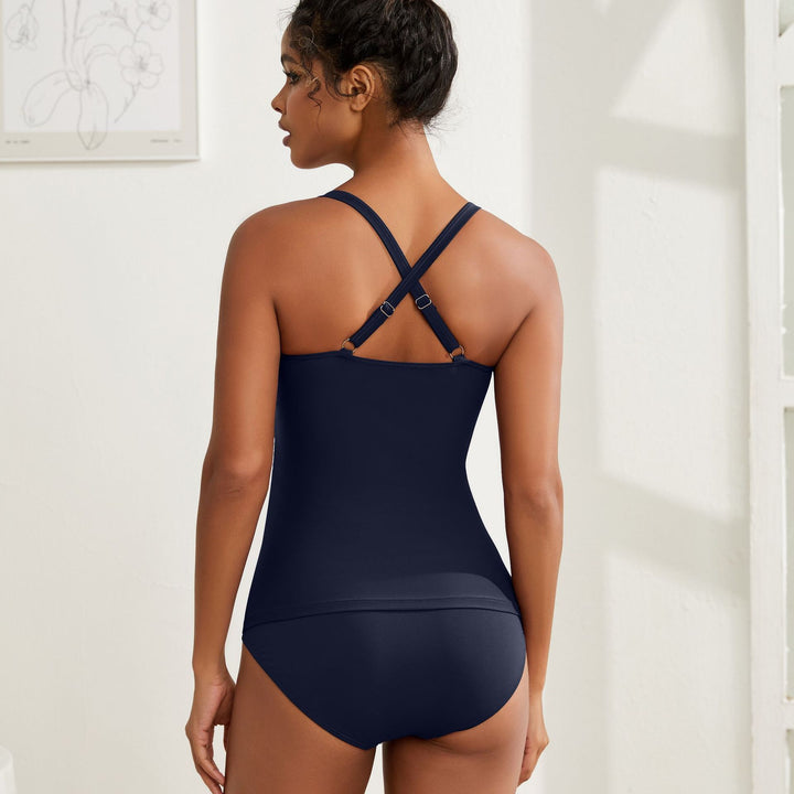 Dame Tankini-top med flatterende draperingsdesign og justerbare stropper Stilla