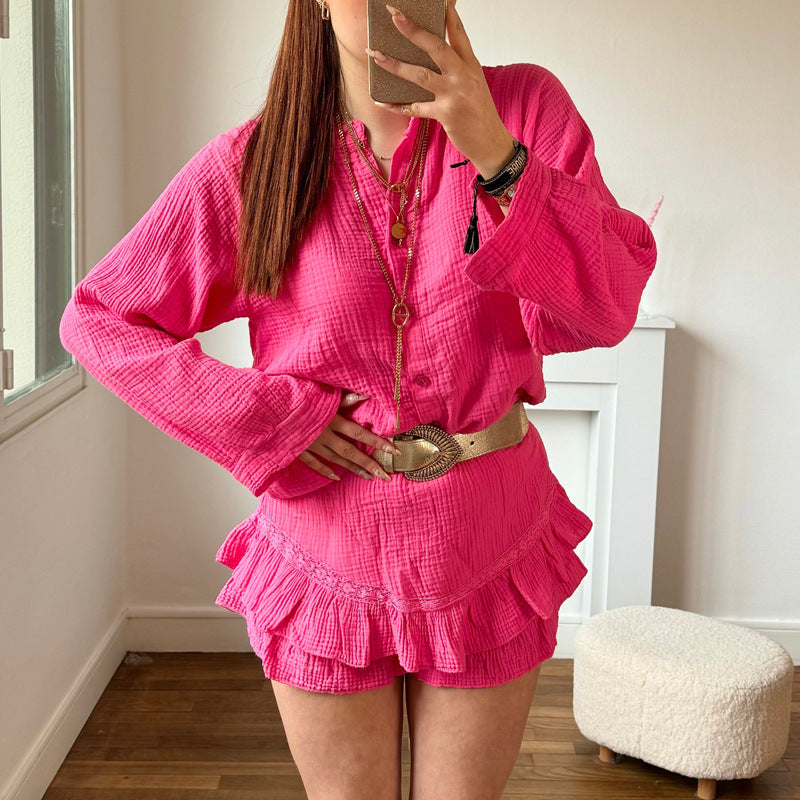 Dame sæt bestående af afslappet overdel og korte flæseshorts Stilla