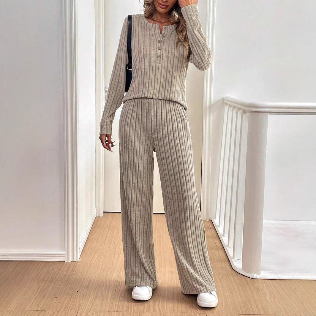 Dame loungewear-sæt af struktureret stof med moderigtigt ribmønster Stilla