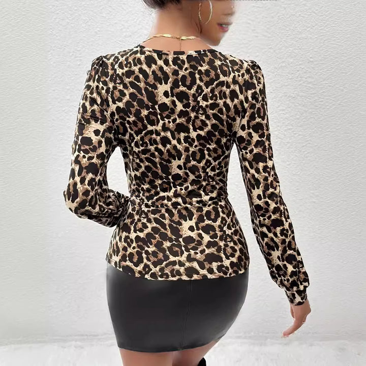 Dame nan taileret Langærmet bodystocking med spids V-hals og leopardmønster Skovae