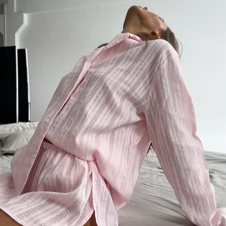 Dame Pyjama-sæt i åndbart bomuldsstof med fin struktur og elastisk bånd Stilla