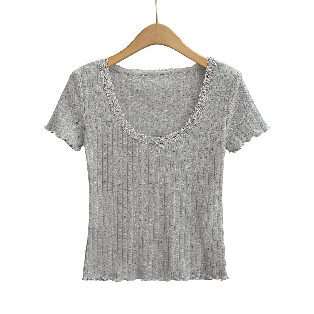 Dame elegant rib-top med romantiske spidsdetaljer og charmerende snit Stilla