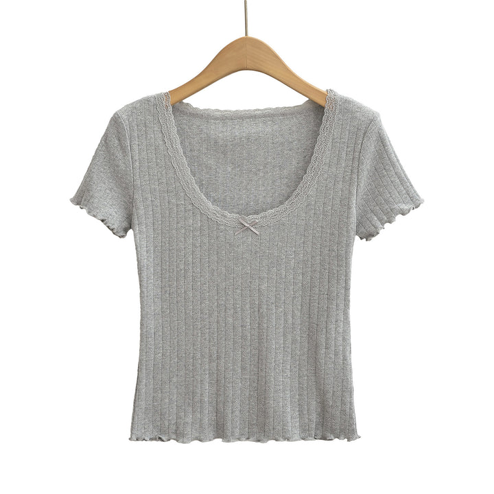 Dame elegant rib-top med romantiske spidsdetaljer og charmerende snit Stilla