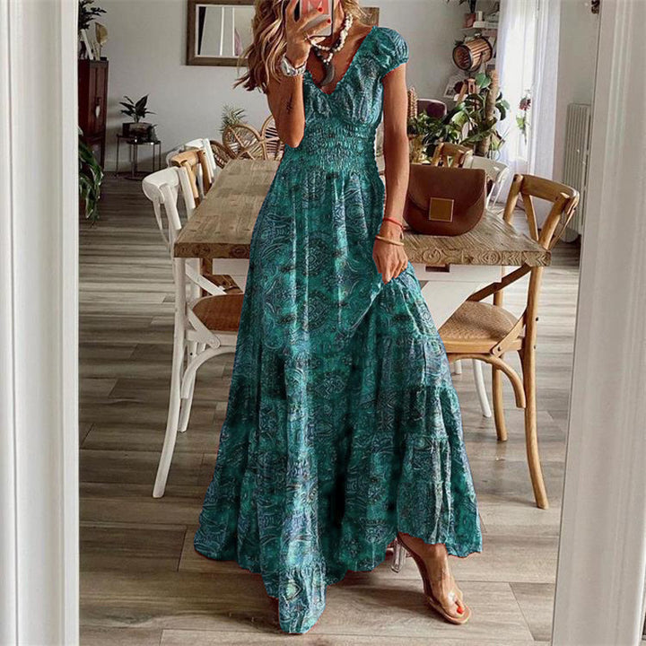 Dame Maxikjole med voluminøs nederdel og elegant V-udskæring Stilla