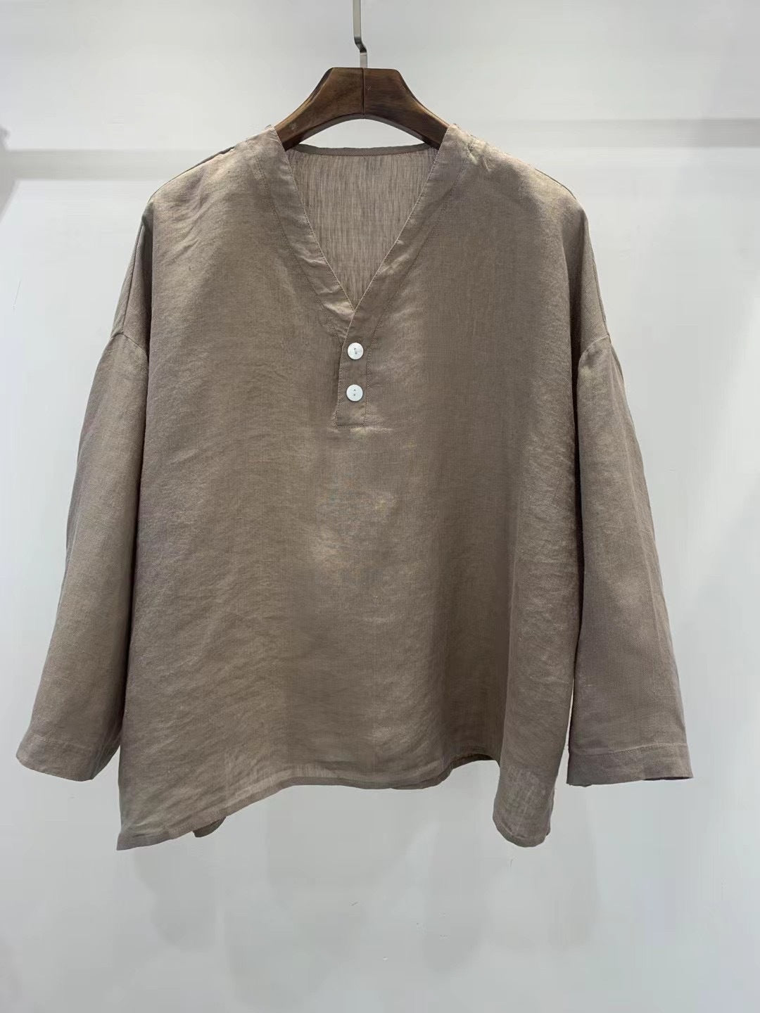 Femme Casual V-Udskæring Linned Top Stilla