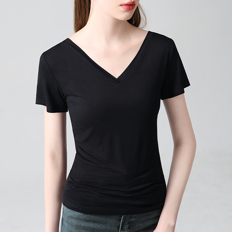 Dame elegant V-hals T-shirt lavet af høj kvalitet bomuldsblanding med figursyet pasform Stilla