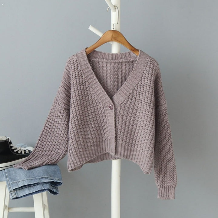 Kvinders chunky strikket cardigan med en løs pasform og dekorativ V-hals Stilla