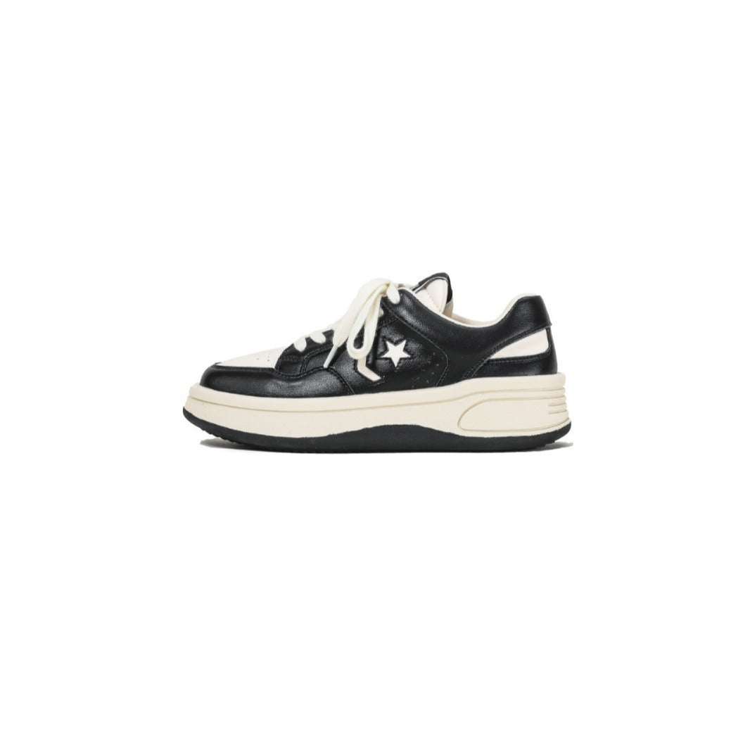 Dame Sneakers med modigt design og behagelig, støddæmpende sål Stilla