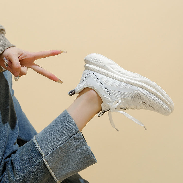Dame løbesneaker med åndbart mesh-oberflade og stødabsorberende sål Stilla