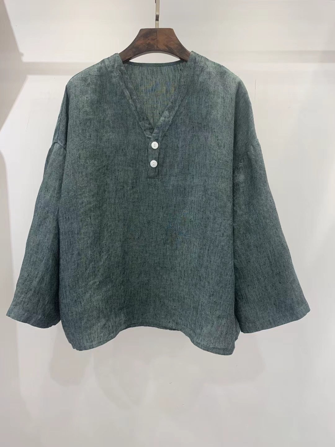 Femme Casual V-Udskæring Linned Top Stilla