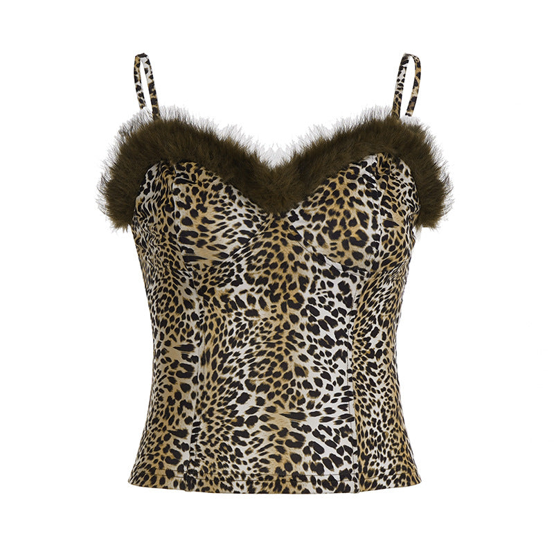 Dame top med leopardmuster og elegant pelsbesætning Skovae