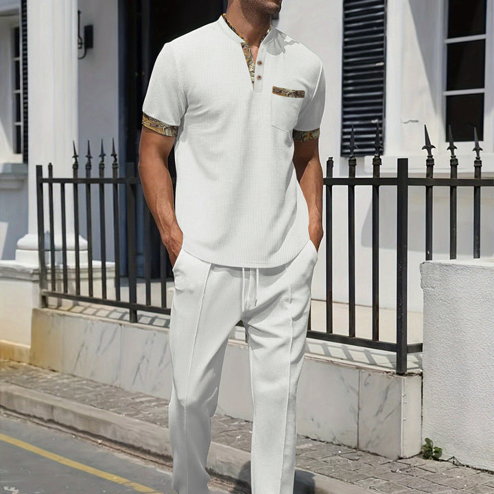 Herrer moderne fritids-outfit med elegant ståkrave og dekorative accenter Stilla