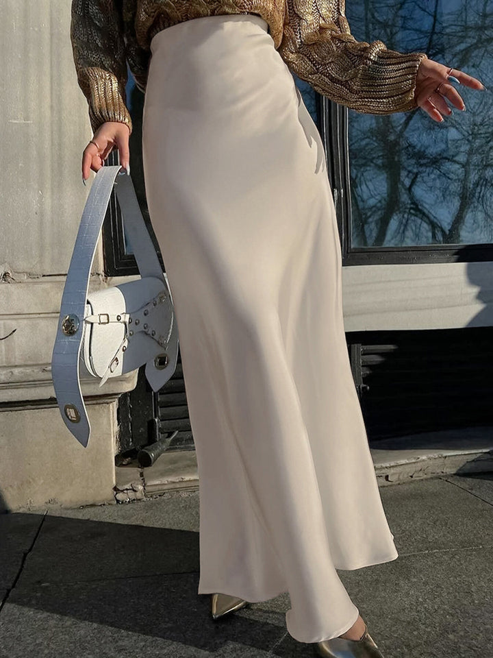 Dame Elegant Satin Maxiskørt med flydende snit og høj slids Stilla
