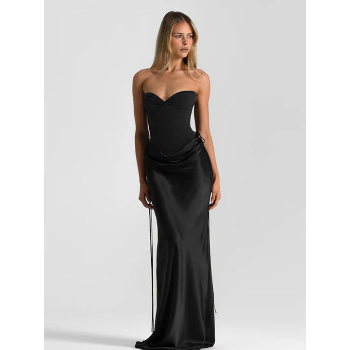 Damen Elegantes Trägerloses Maxikleid mit raffiniertem Drapierungsdesign und schmalem Schnitt Skovae