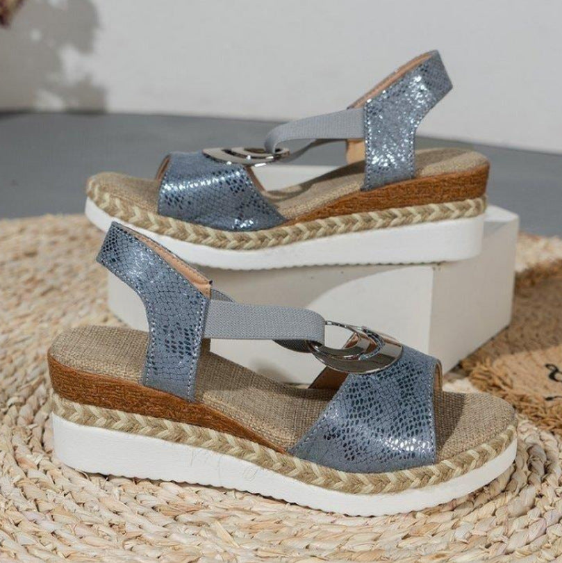 Dame Wedge-sandaler med dekorativ spænde lukning og jute-look Stilla